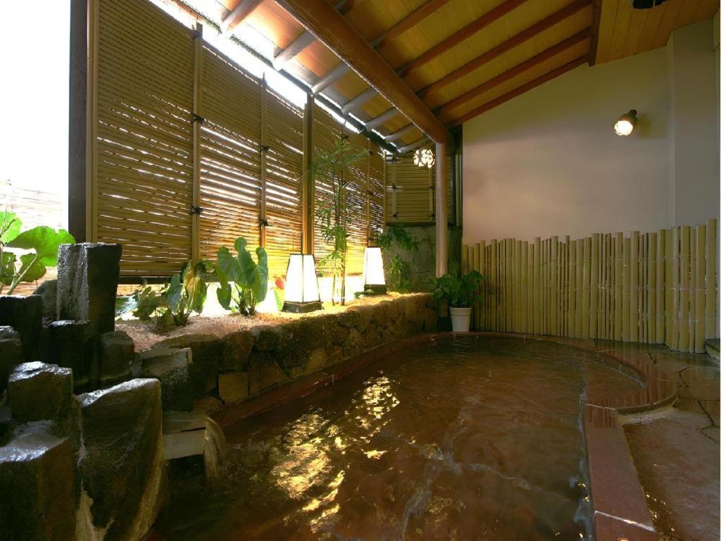 Tsukino Sumika Atami Juraku Hotel Esterno foto
