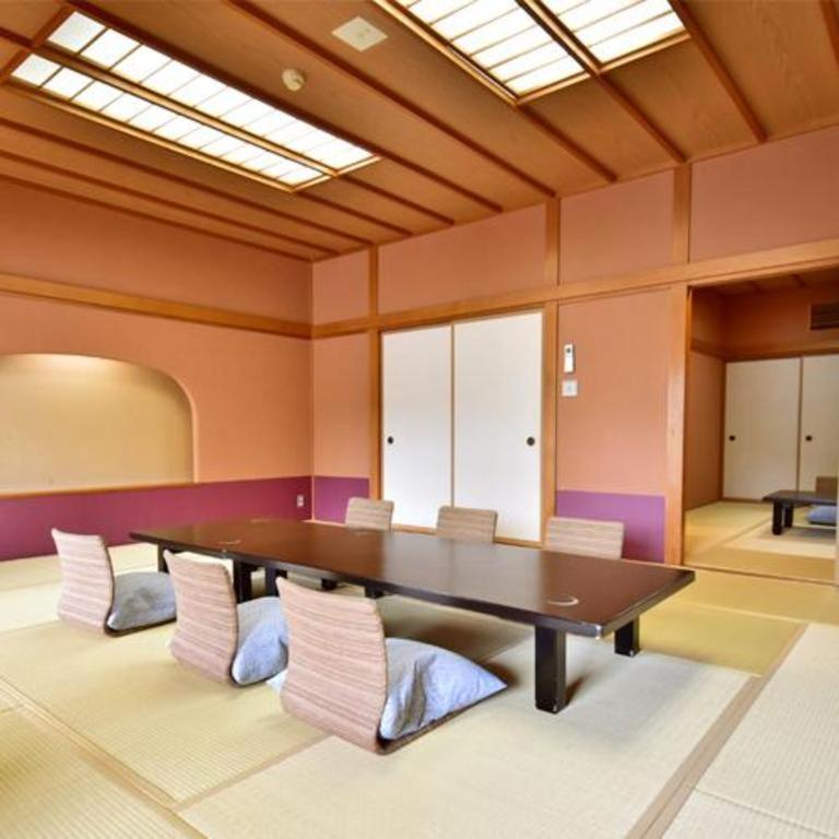 Tsukino Sumika Atami Juraku Hotel Esterno foto